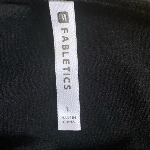 Fabletics Black Mesh Workout Top Sz L - Picture 5 of 5